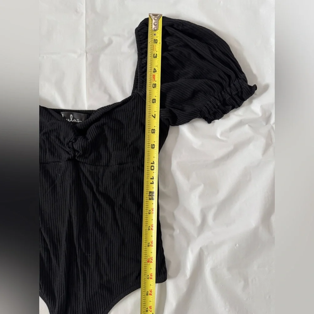 Black Bodysuit with Puff Sleeves - Picture 9 of 16